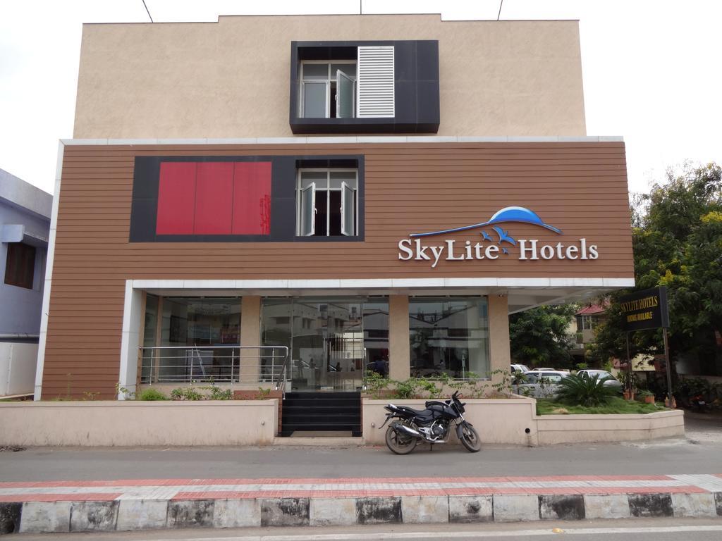 Hotel Sky Lite Коимбаторе Екстериор снимка