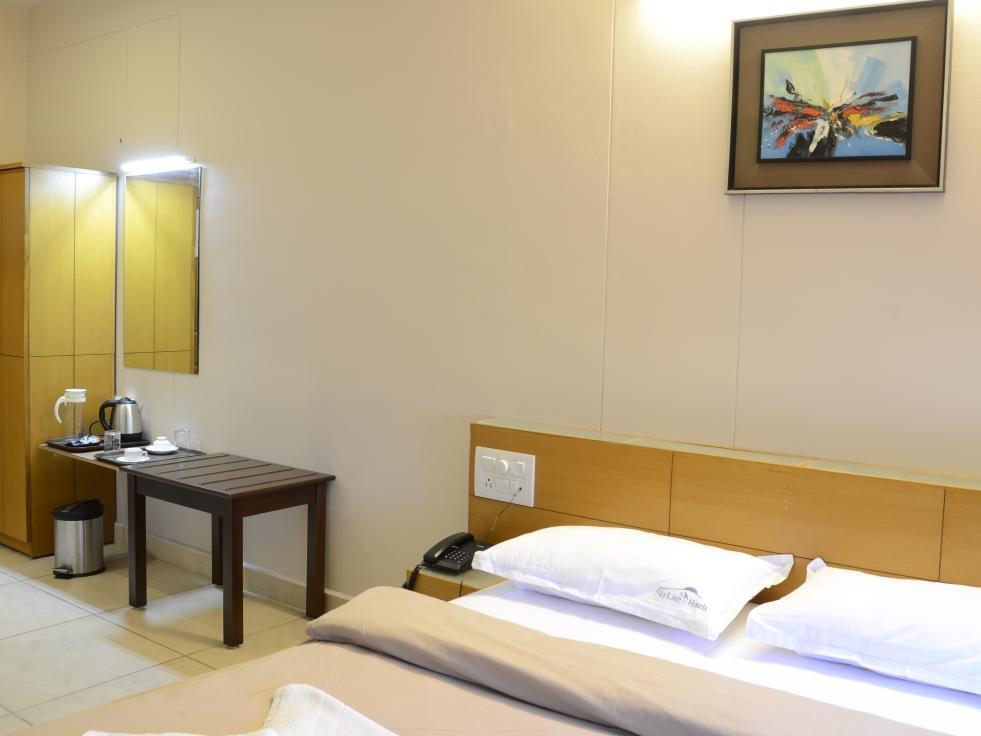 Hotel Sky Lite Коимбаторе Екстериор снимка